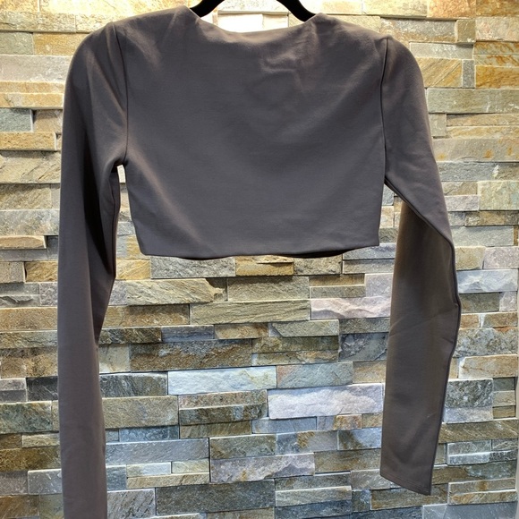 Michael Costello × Revolve Crop Top - Picture 7 of 7